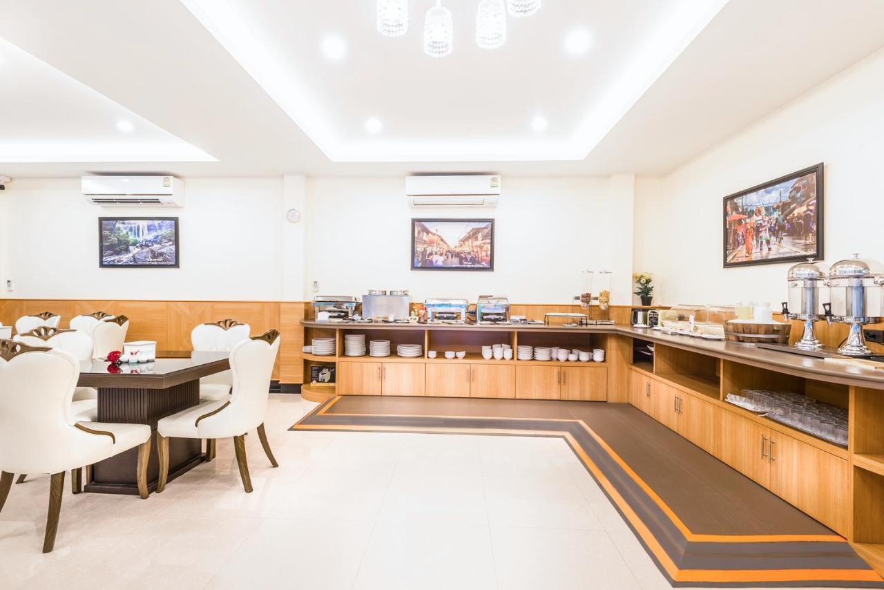 Au Place Hotel Loei Buitenkant foto