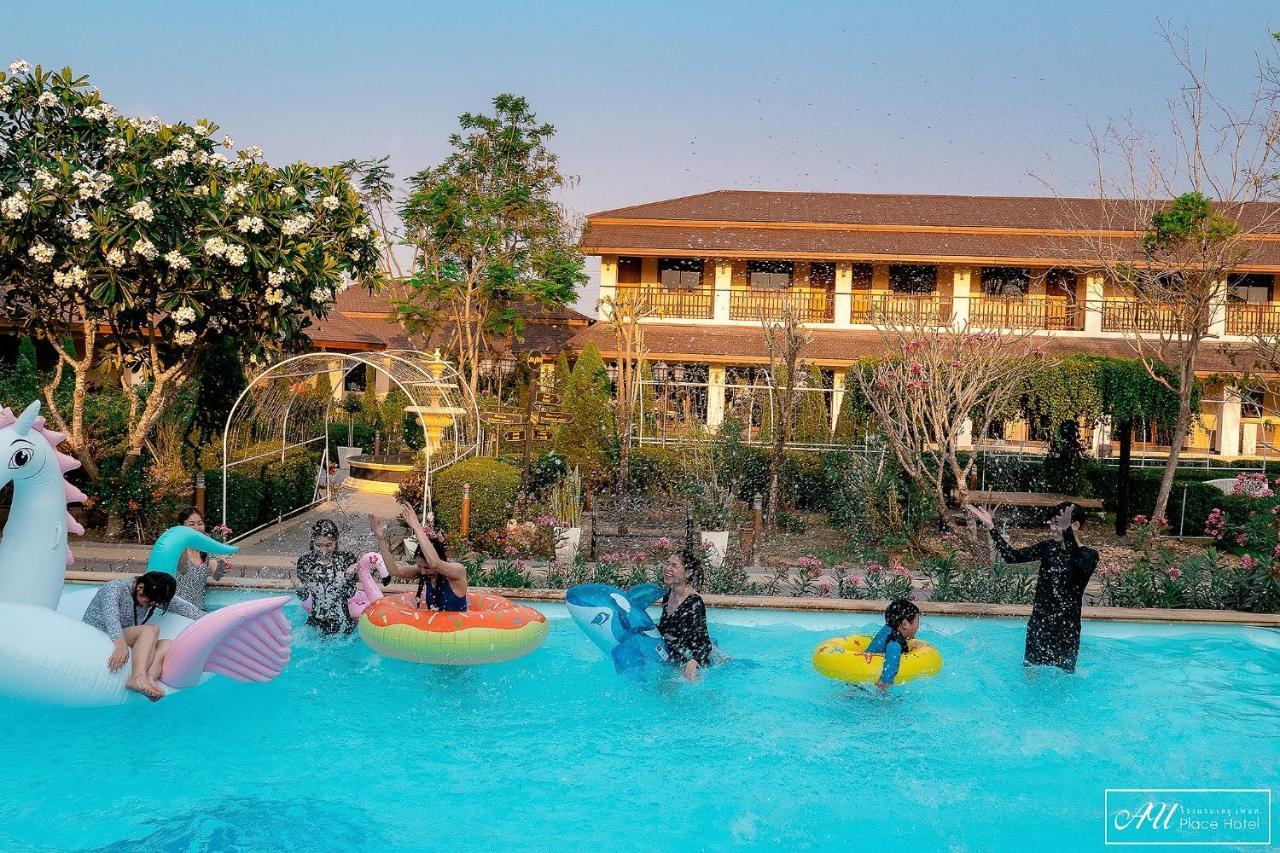 Au Place Hotel Loei Buitenkant foto