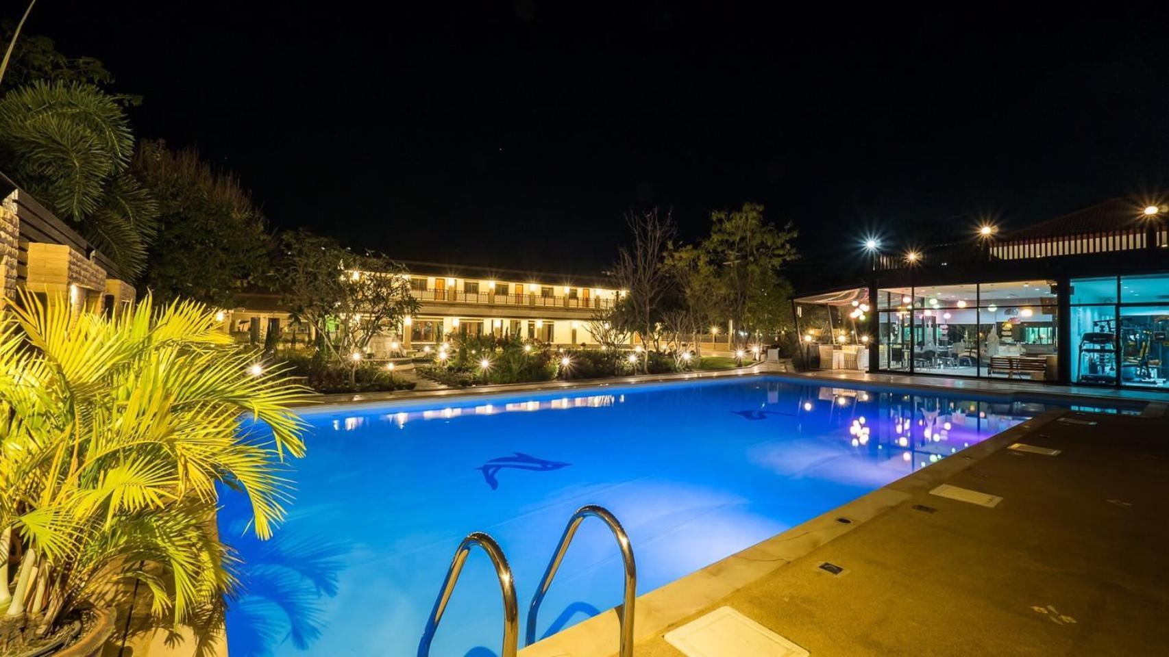 Au Place Hotel Loei Buitenkant foto